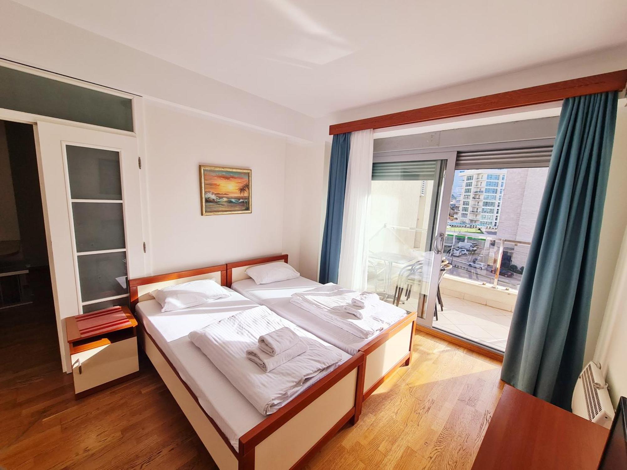 Centar New Loki Apartments Budva Bagian luar foto